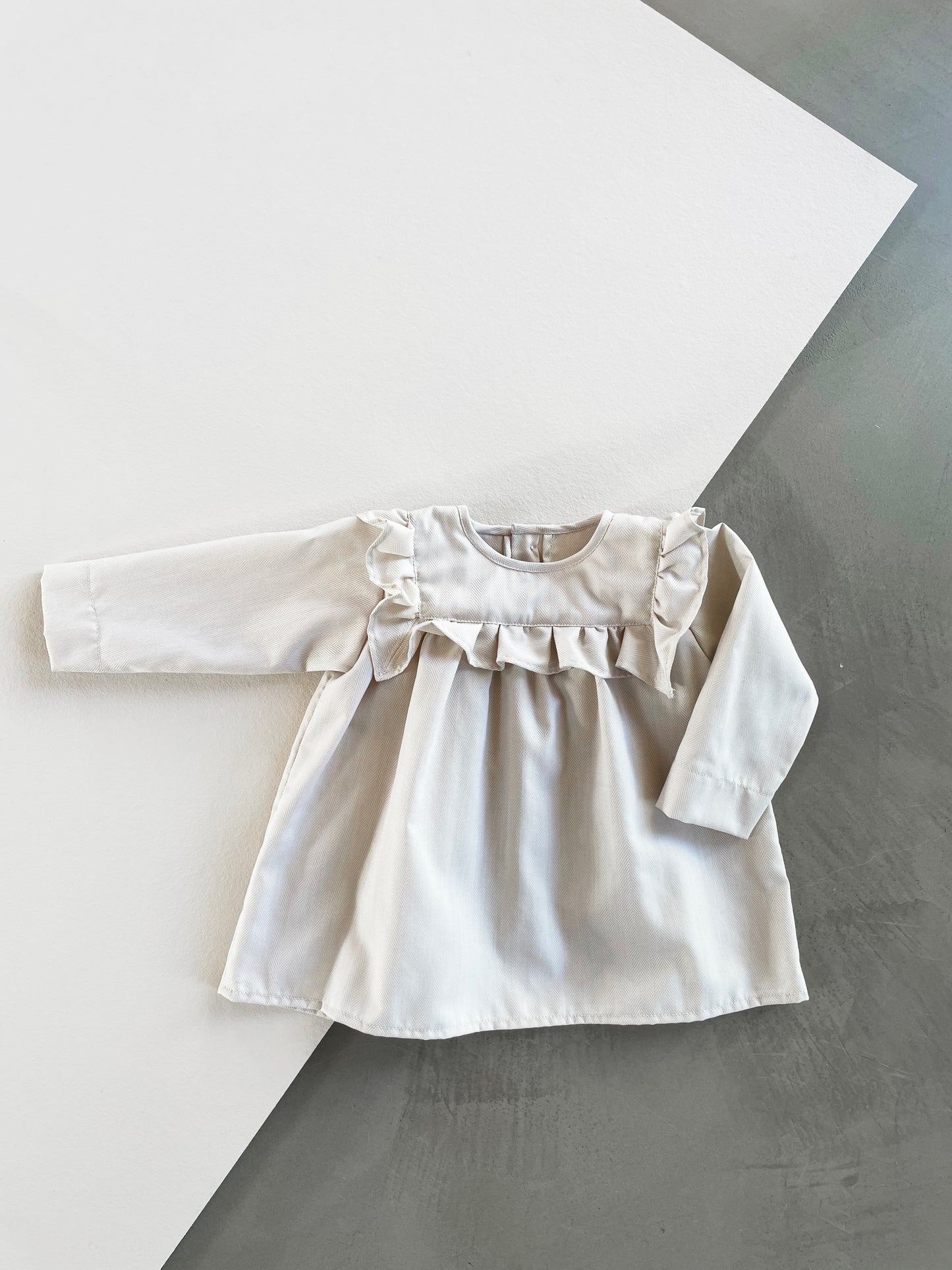 UMA RUFFLE DRESS str. 86