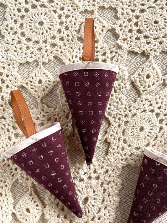 Kræmmerhus - burgundy/brun