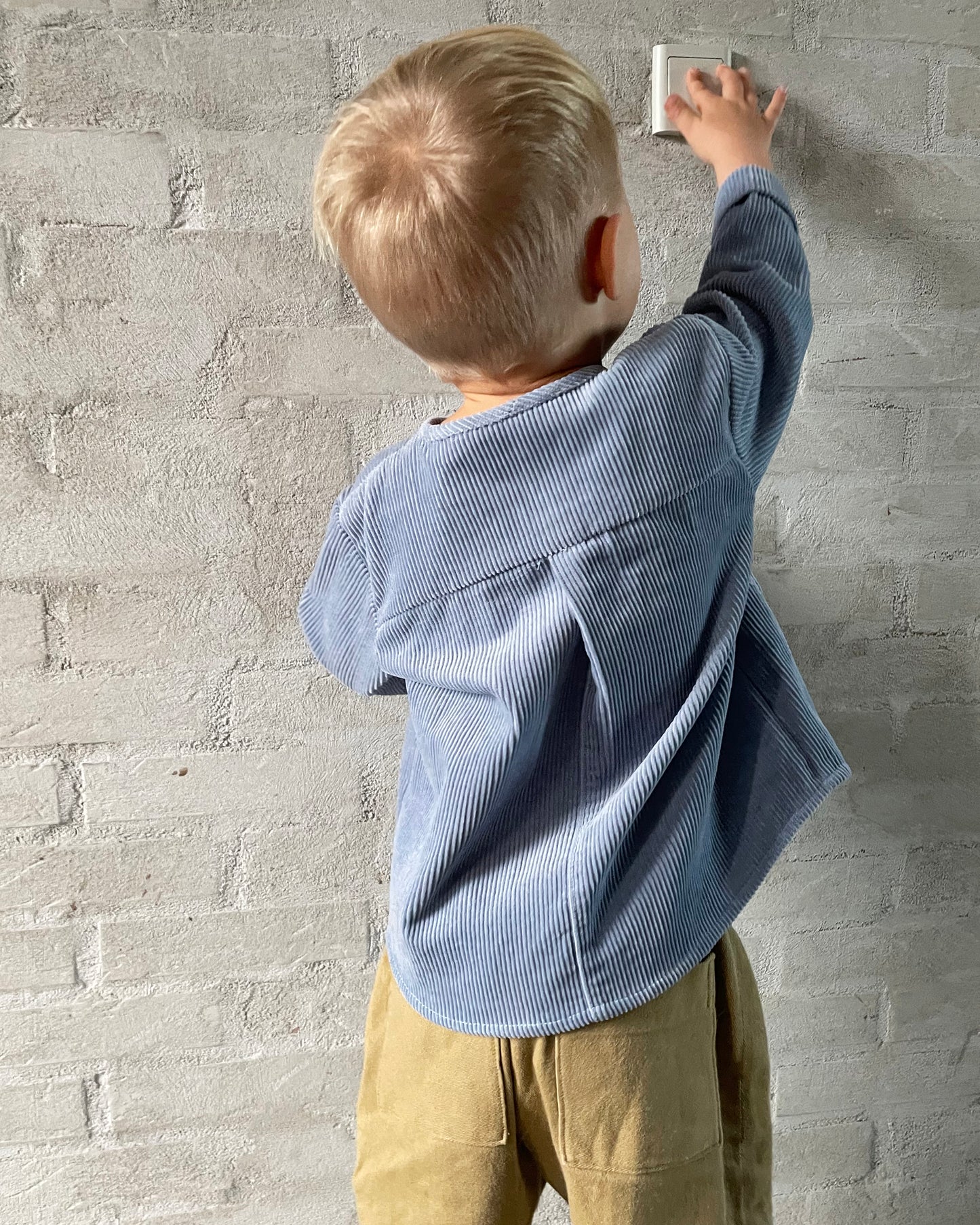 Walter Shirt JUNIOR 104-152 PDF